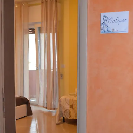 Nocleg ze śniadaniem 100 Metri Dal Mare