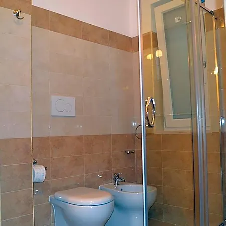 Nocleg ze śniadaniem 100 Metri Dal Mare