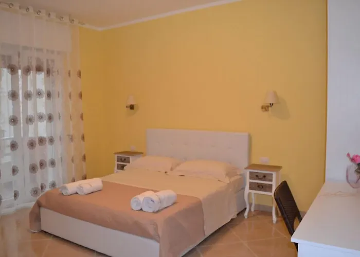 100 Metri Dal Mare 3*